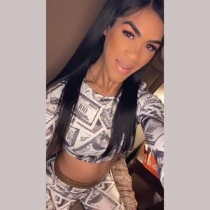 Meet your Posher, Andrea